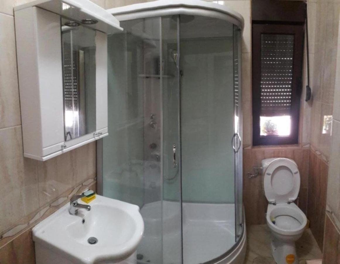 Center Lux Apartment Podgorica Eksteriør billede